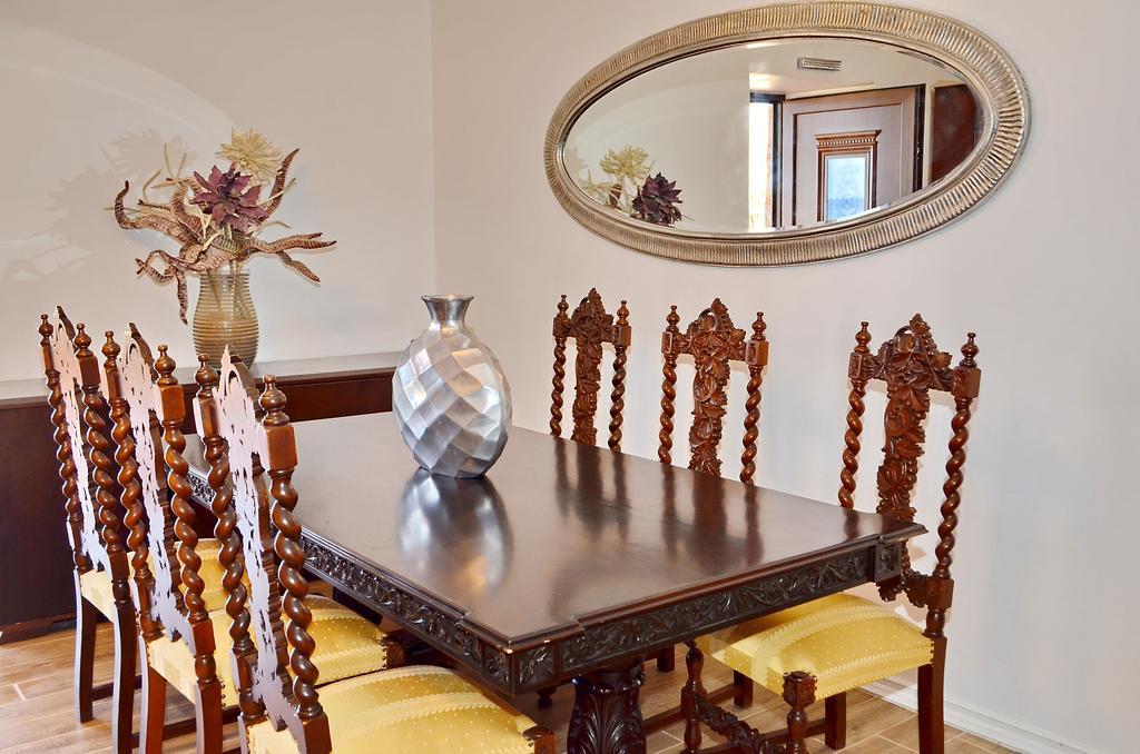 Belvedere Private Luxury Beach Villa Chalki Town الغرفة الصورة