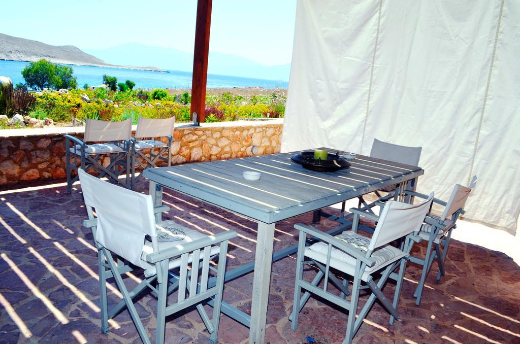 Belvedere Private Luxury Beach Villa Chalki Town الغرفة الصورة