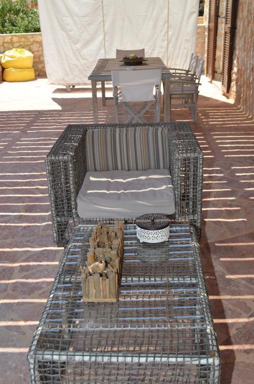 Belvedere Private Luxury Beach Villa Chalki Town المظهر الخارجي الصورة